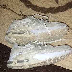 Nike Women's Sneakers in White and Beige AirMax